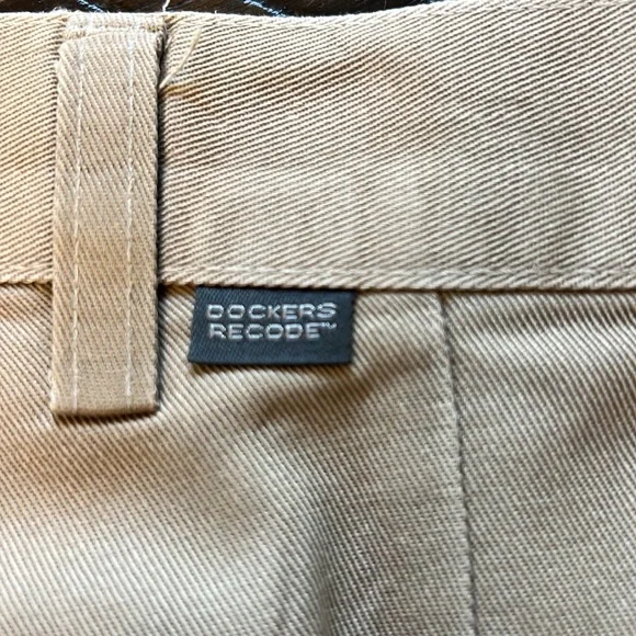 Dockers Khakis! - Picture 2 of 3